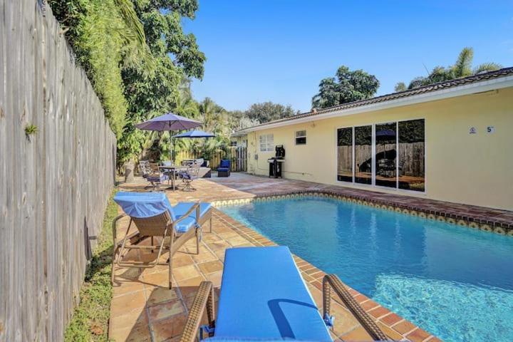Beautiful 4 Bedrooms/Pool/Walk To Beach Deerfield Beach Buitenkant foto