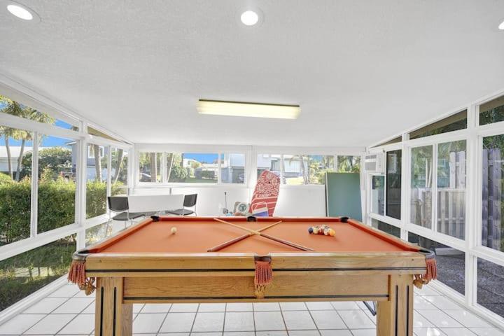 Beautiful 4 Bedrooms/Pool/Walk To Beach Deerfield Beach Buitenkant foto