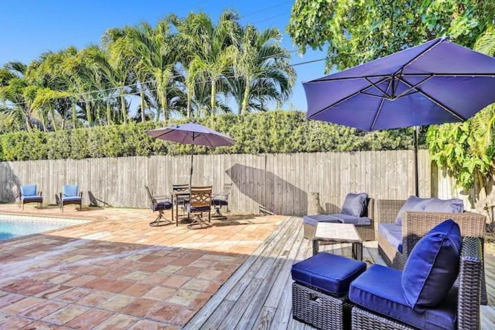 Beautiful 4 Bedrooms/Pool/Walk To Beach Deerfield Beach Buitenkant foto