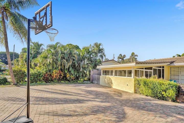 Beautiful 4 Bedrooms/Pool/Walk To Beach Deerfield Beach Buitenkant foto