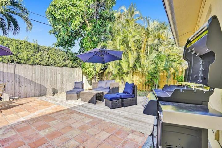 Beautiful 4 Bedrooms/Pool/Walk To Beach Deerfield Beach Buitenkant foto