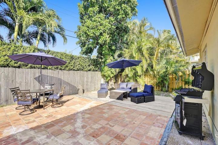 Beautiful 4 Bedrooms/Pool/Walk To Beach Deerfield Beach Buitenkant foto